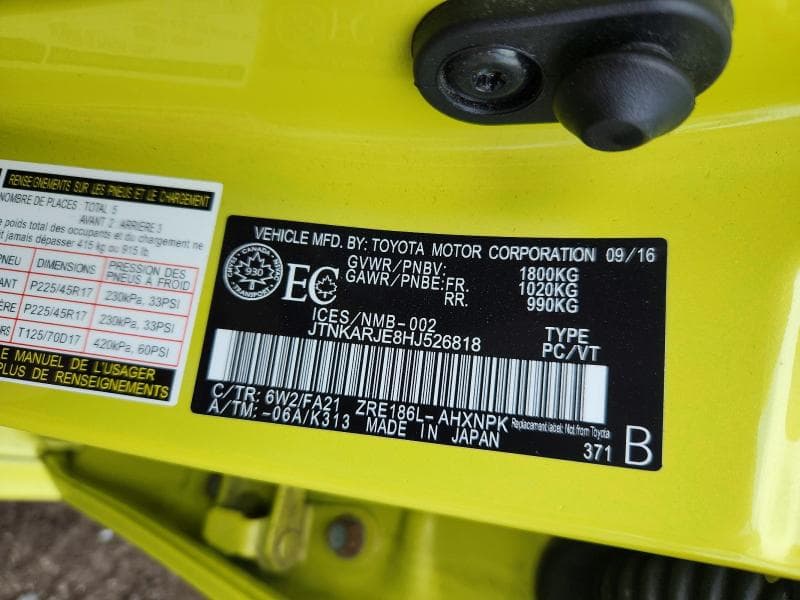 2017 TOYOTA COROLLA IM BASE 12