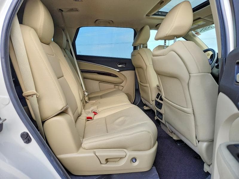 2019 ACURA MDX 11