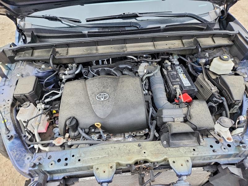 2022 TOYOTA HIGHLANDER XLE 12