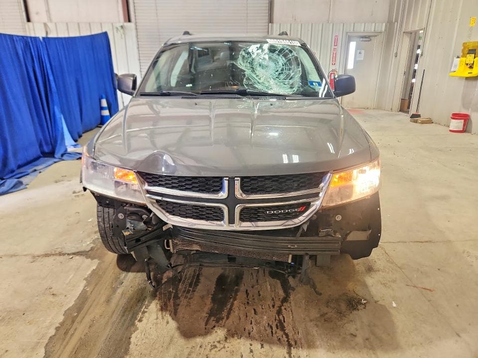 2019 DODGE JOURNEY SE 5