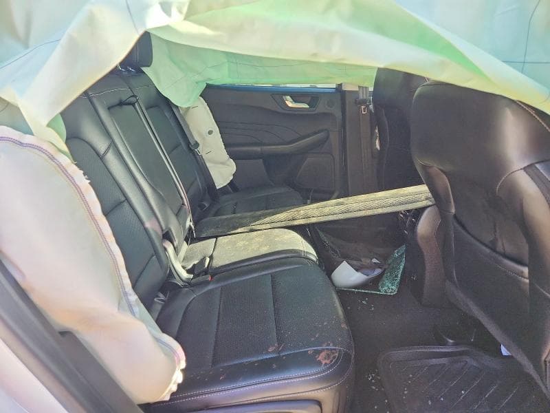 2021 FORD ESCAPE SEL 10