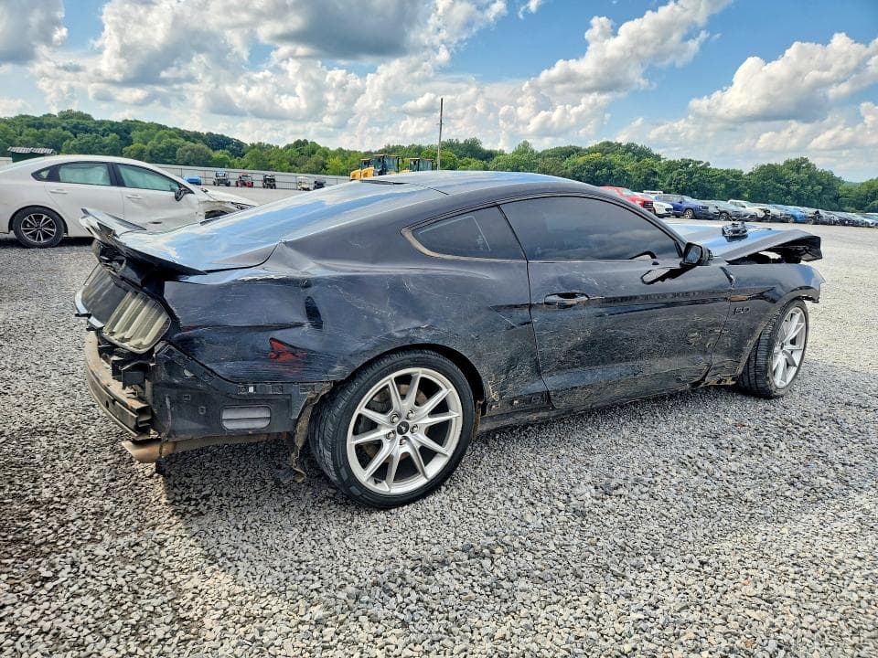 2017 FORD MUSTANG GT 3