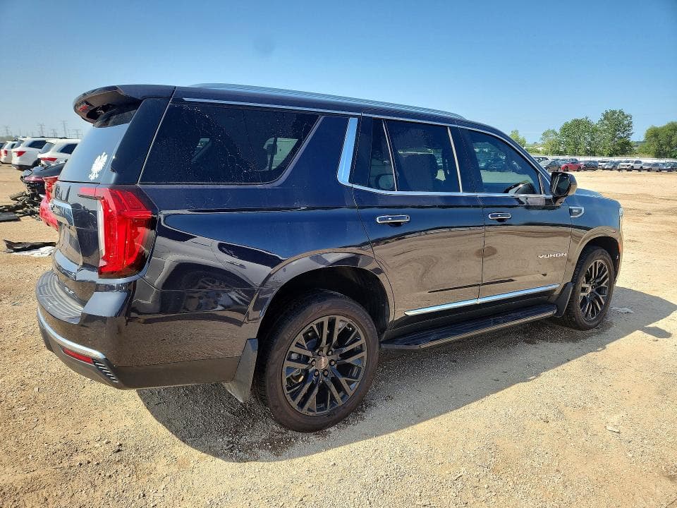2023 GMC YUKON SLT 3