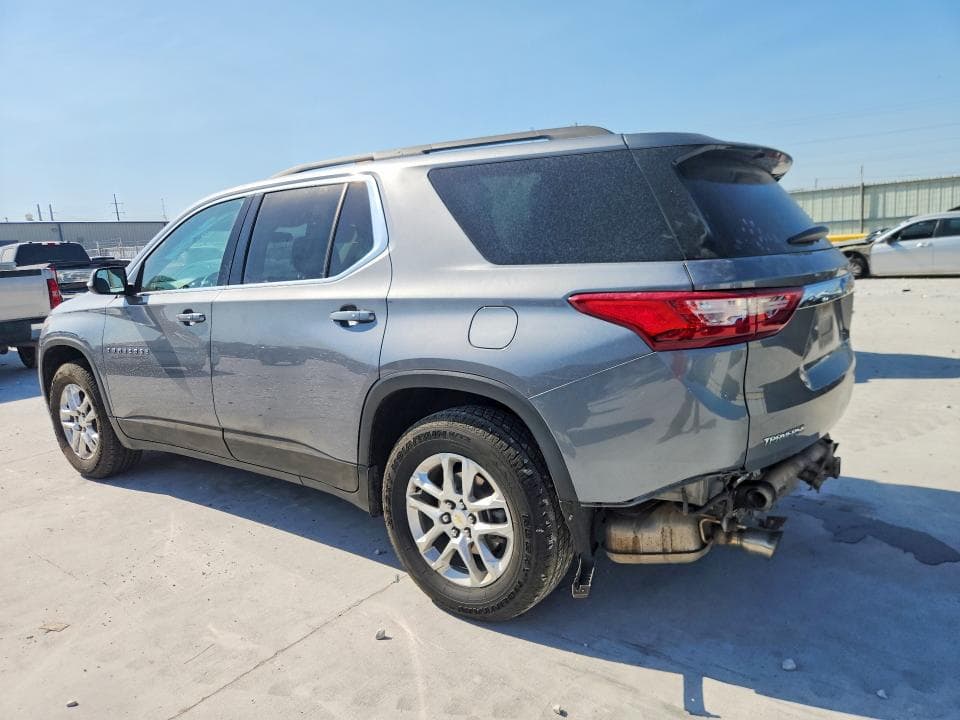 2021 CHEVROLET TRAVERSE LT 2