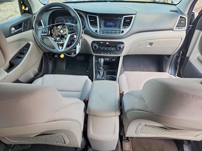 2017 HYUNDAI TUCSON SE 8