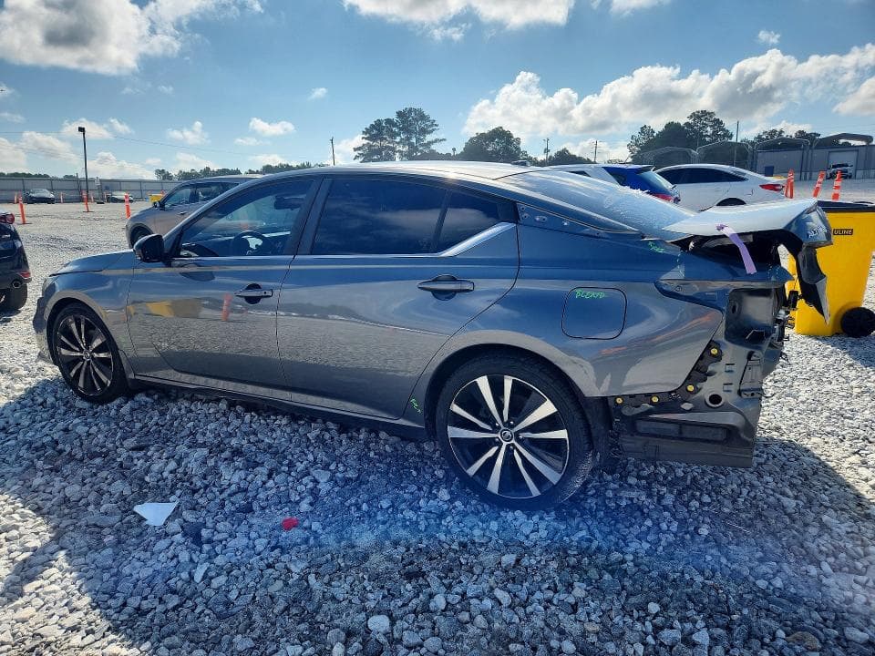 2020 NISSAN ALTIMA SR 2