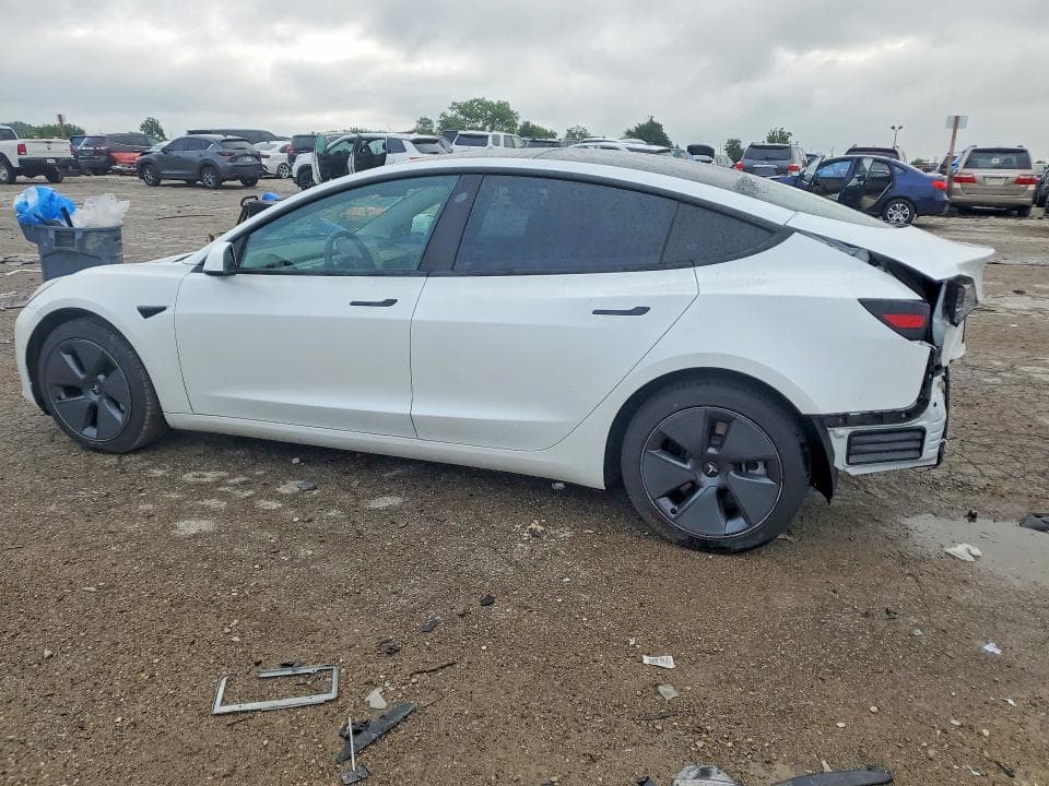 2022 TESLA MODEL 3 2