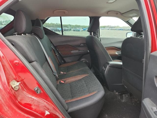 2021 NISSAN KICKS SR 11