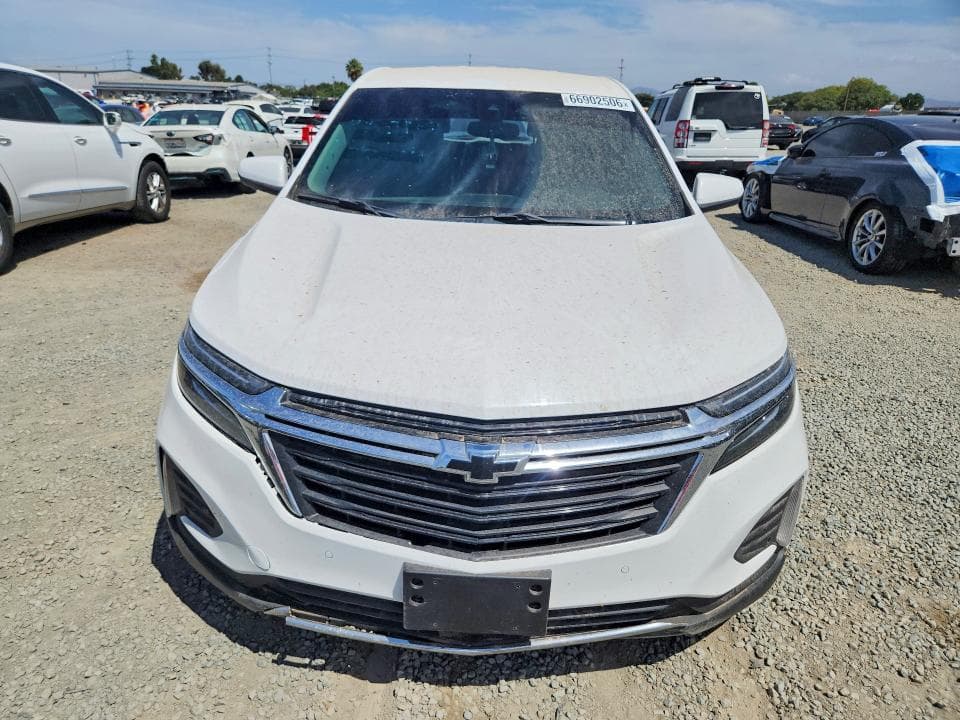 2023 CHEVROLET EQUINOX LT 5