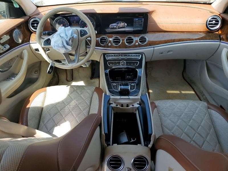 2017 MERCEDES-BENZ E 300 8