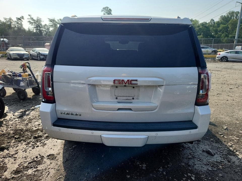 2020 GMC YUKON SLT 6