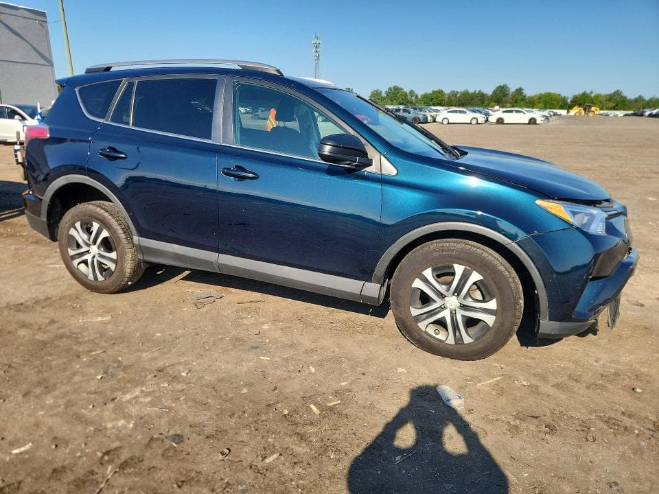 2018 TOYOTA RAV4 LE 4