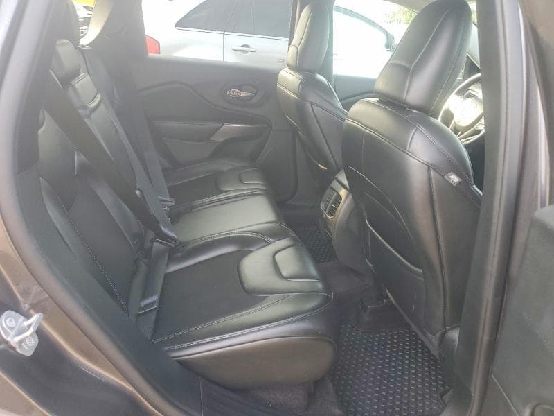 2019 JEEP CHEROKEE LATITUDE PLUS 11