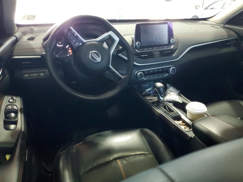 2021 NISSAN ALTIMA SR 8