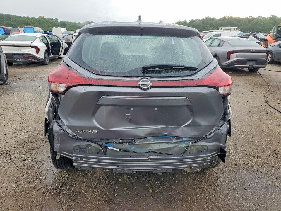 2024 NISSAN KICKS S 6