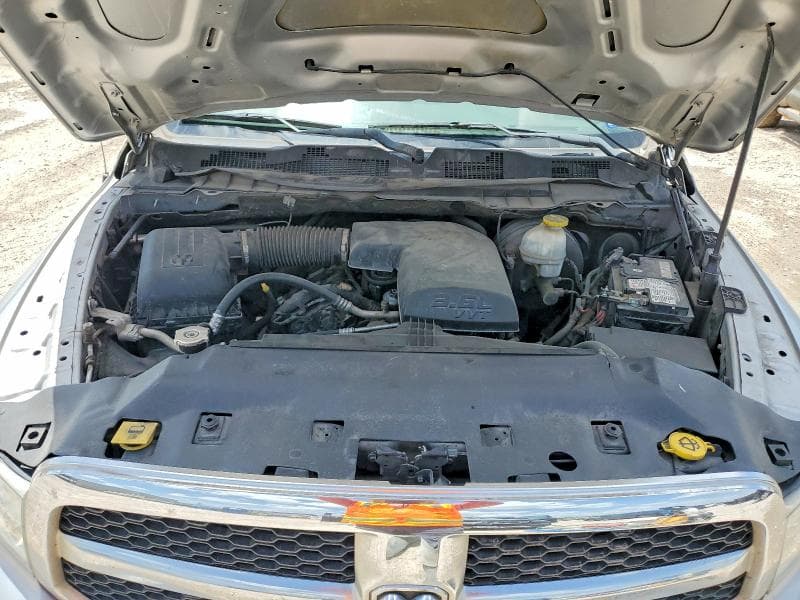 2018 RAM 1500 SLT 12