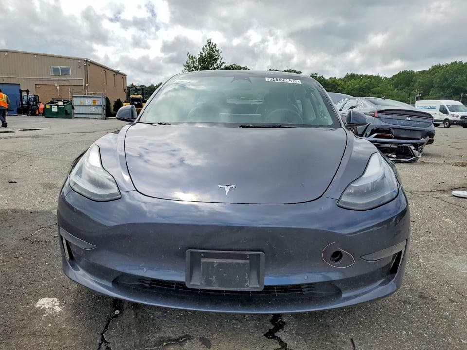 2022 TESLA MODEL 3 5