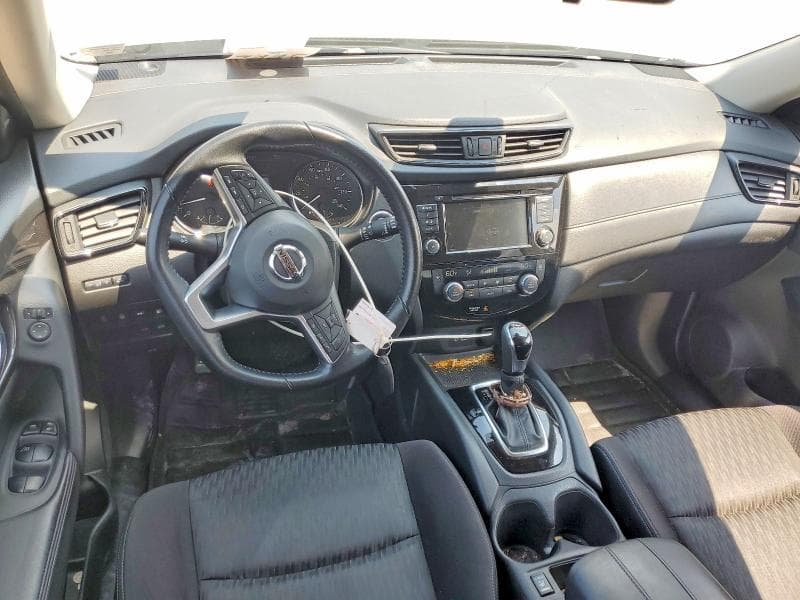 2020 NISSAN ROGUE SV 8