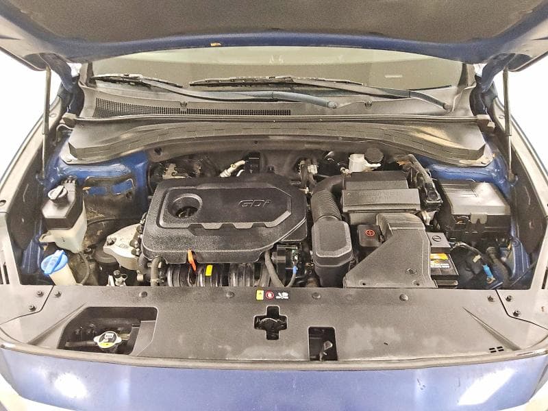 2019 HYUNDAI SANTA FE SE 12