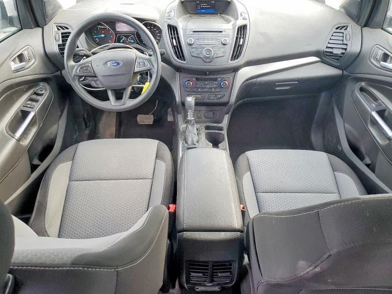 2017 FORD ESCAPE SE 8