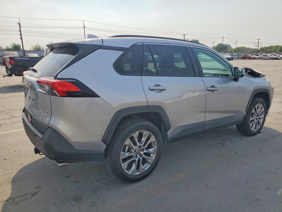 2024 TOYOTA RAV4 XLE PREMIUM 3