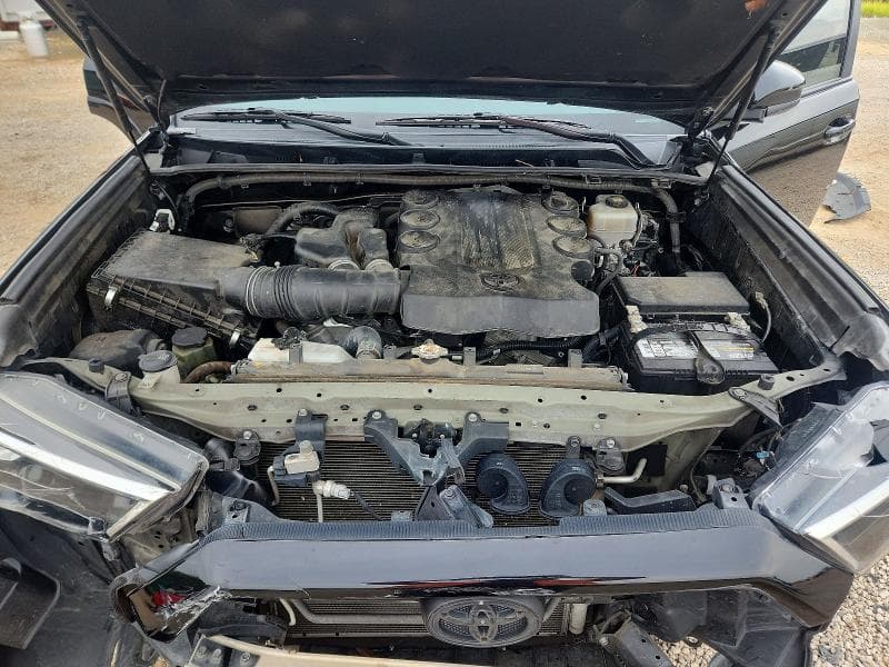 2018 TOYOTA 4RUNNER SR5 11