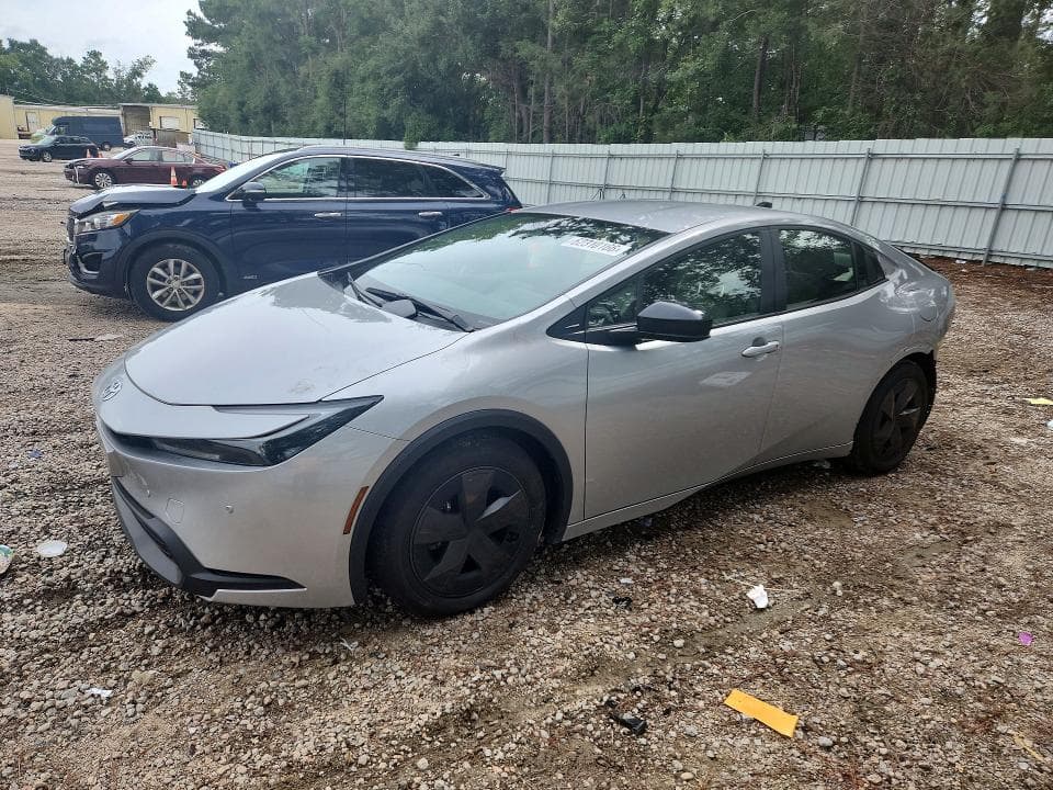 2026 TOYOTA PRIUS LE - 1
