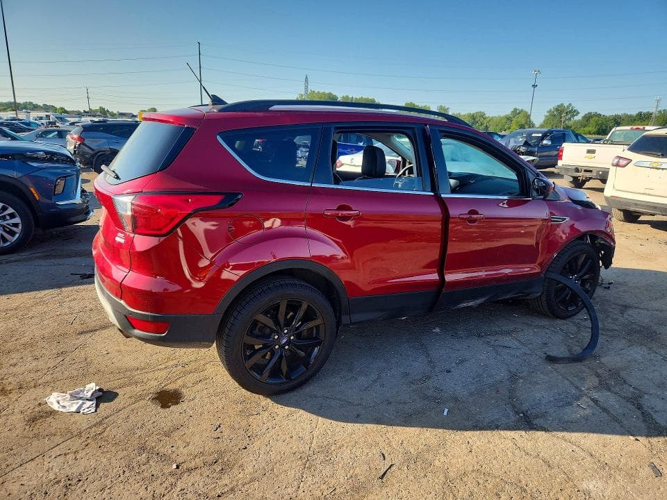 2019 FORD ESCAPE SEL 3