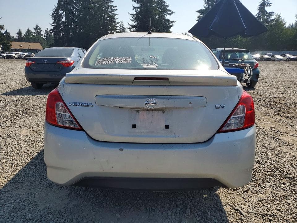 2019 NISSAN VERSA SV 6