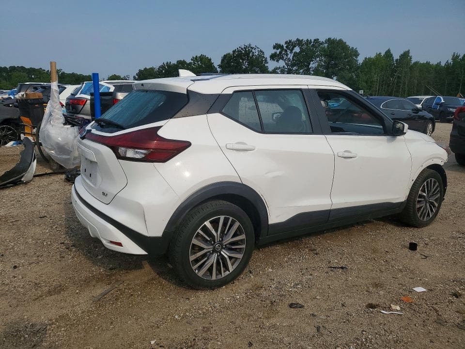 2021 NISSAN KICKS SV 3