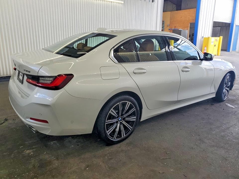 2026 BMW 330I 3