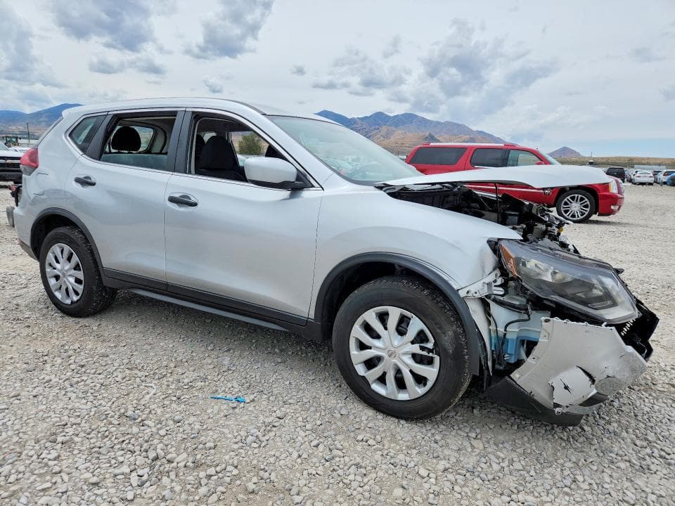 2018 NISSAN ROGUE S 4