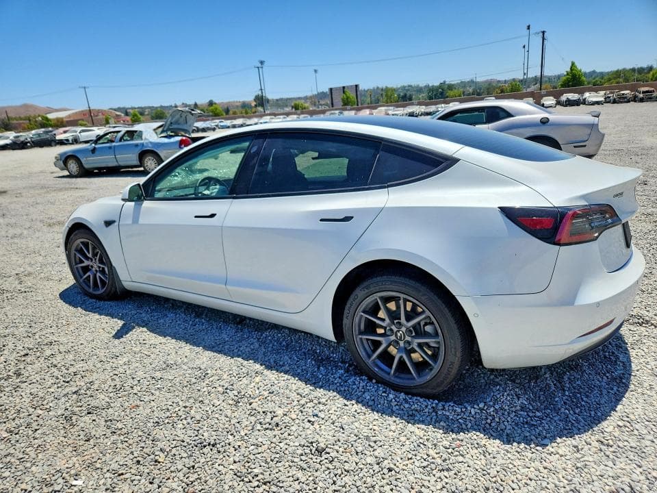 2022 TESLA MODEL 3 2