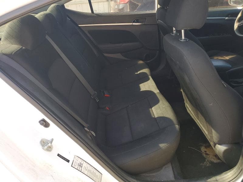 2019 HYUNDAI ELANTRA SEL 10