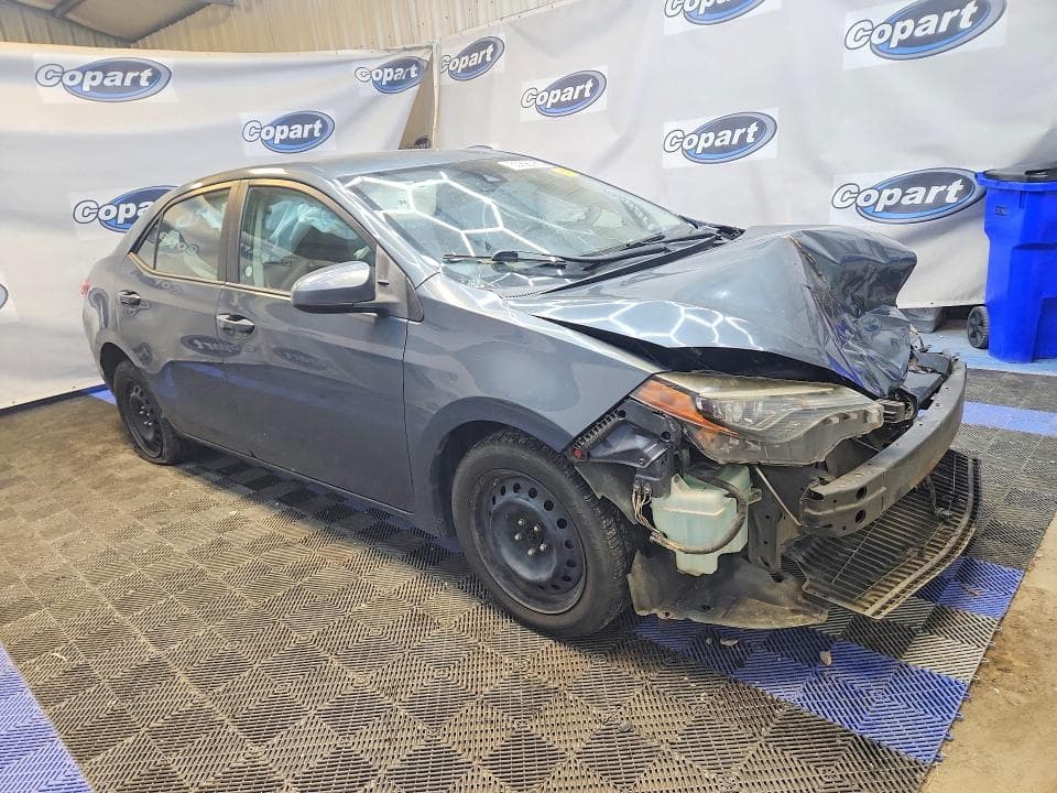 2018 TOYOTA COROLLA LE 4