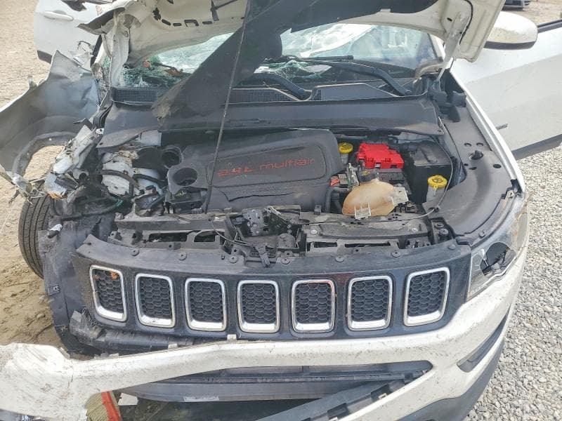 2020 JEEP COMPASS LATITUDE 11