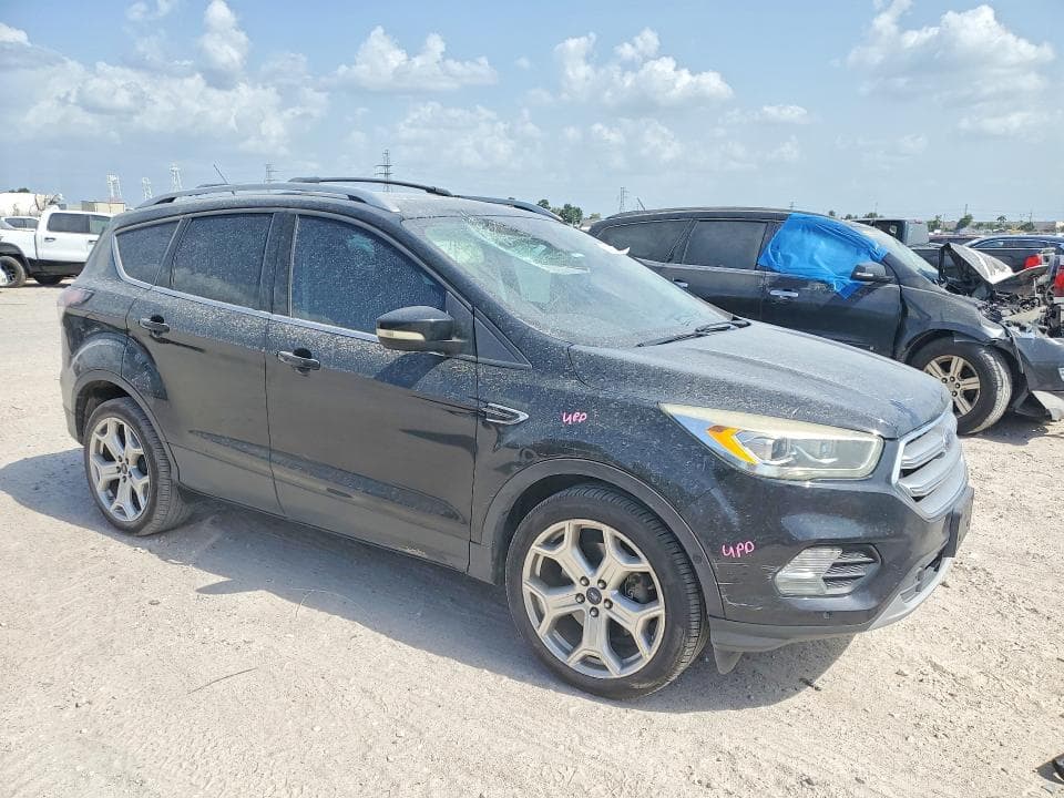 2017 FORD ESCAPE TITANIUM 4