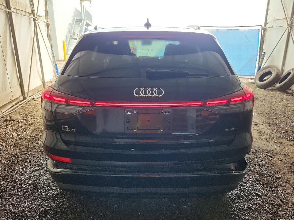 2023 AUDI Q4 E-TRON TECHNIK 6