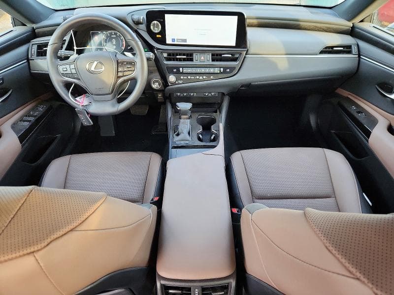 2024 LEXUS ES 250 BASE 8