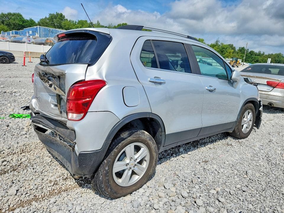 2018 CHEVROLET TRAX 1LT 3