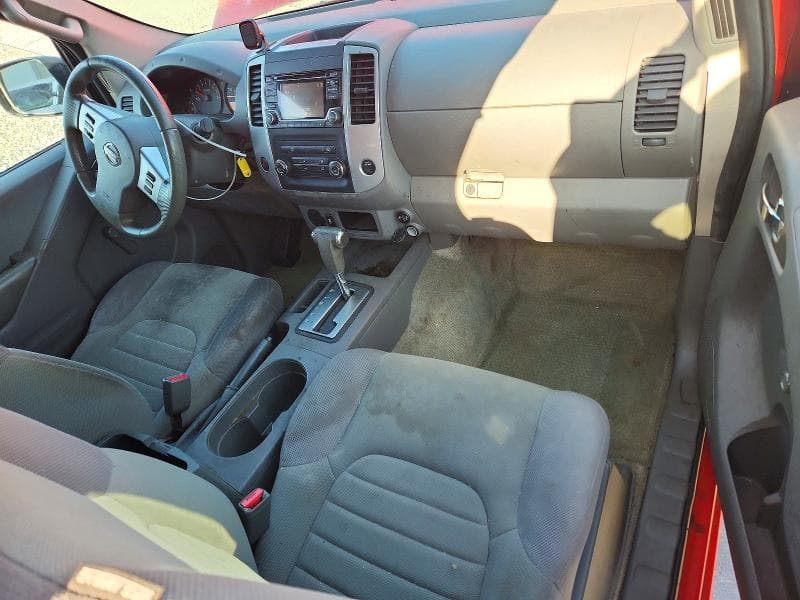 2017 NISSAN FRONTIER S 8