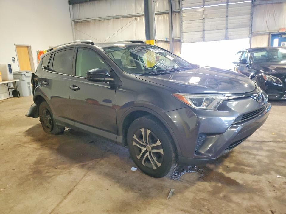 2018 TOYOTA RAV4 LE 4