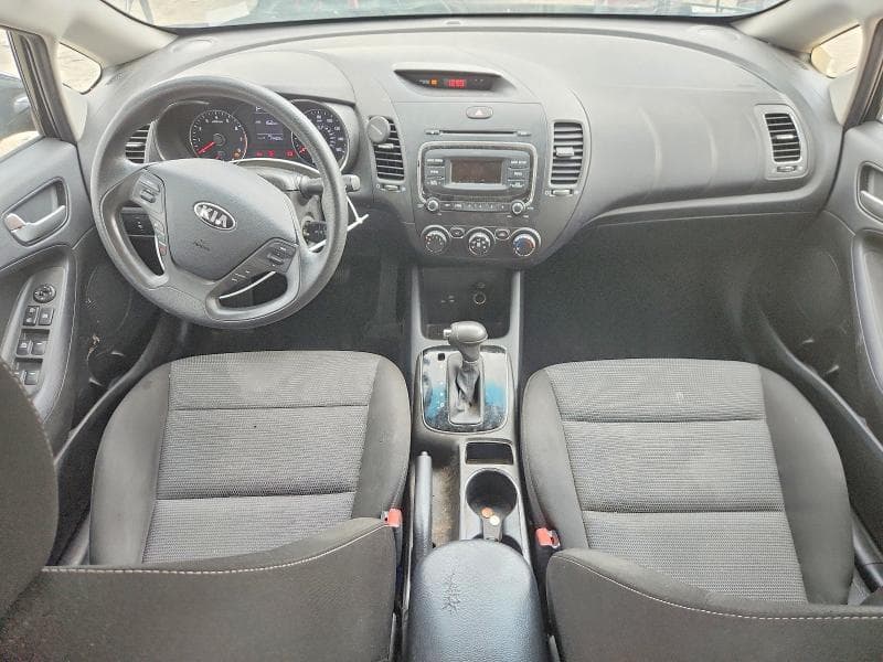 2017 KIA FORTE LX 8