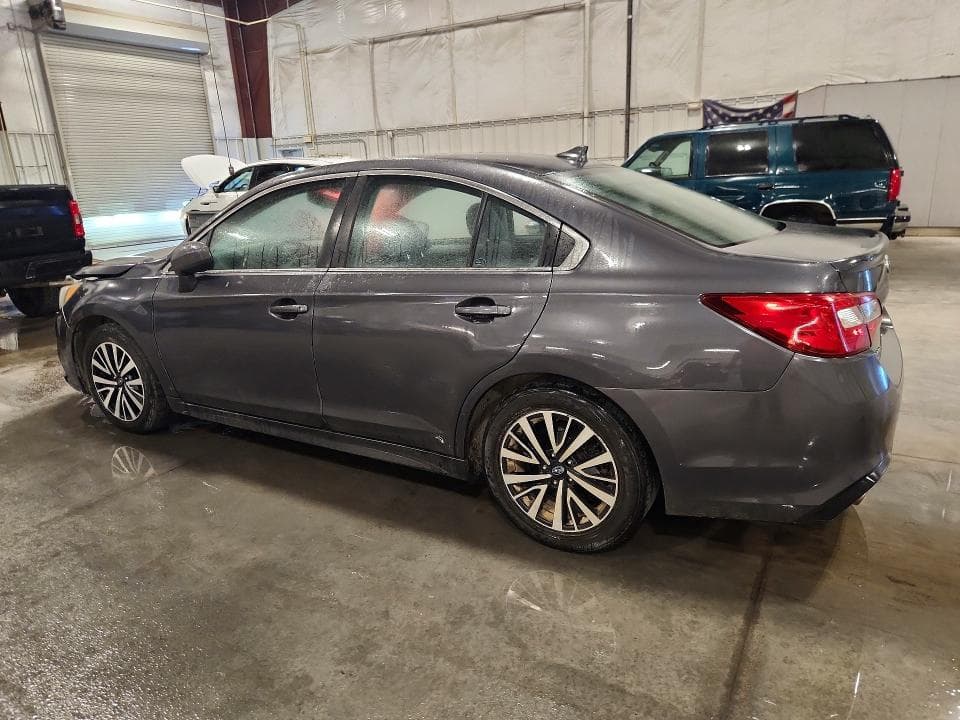 2018 SUBARU LEGACY 2.5I PREMIUM 2