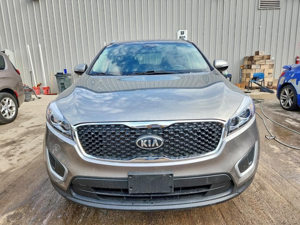 2018 KIA SORENTO LX 5