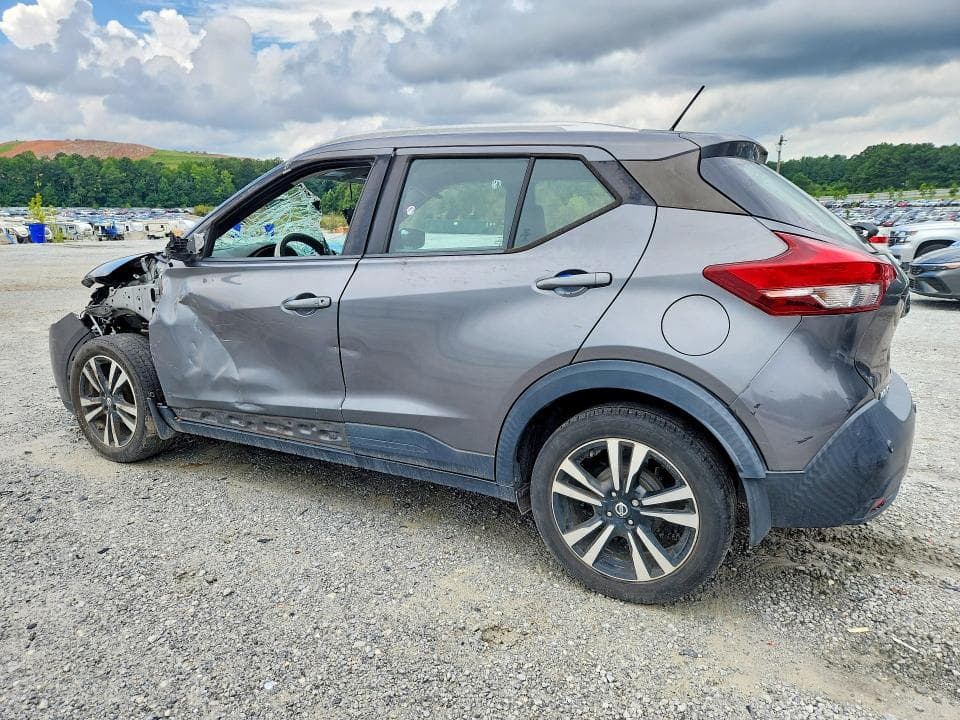 2020 NISSAN KICKS SV 2