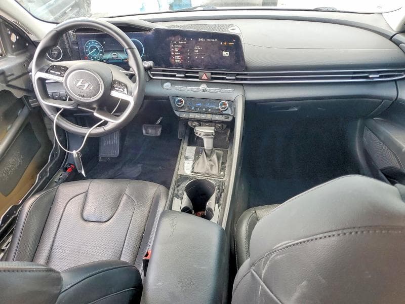2023 HYUNDAI ELANTRA LIMITED 8