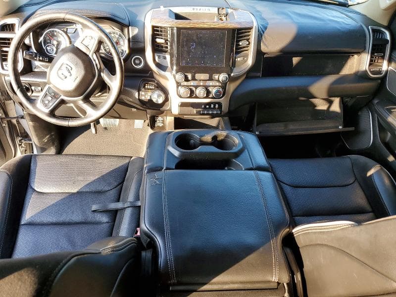 2019 RAM 1500 LARAMIE 8