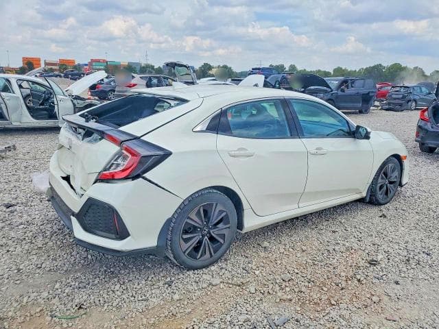 2017 HONDA CIVIC EX 3