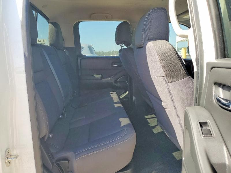 2024 NISSAN FRONTIER S 10